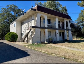Building Photo - 504 Sacramento Ave