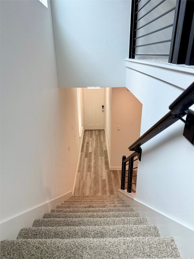 Building Photo - 2911 Needham Gdn Ln