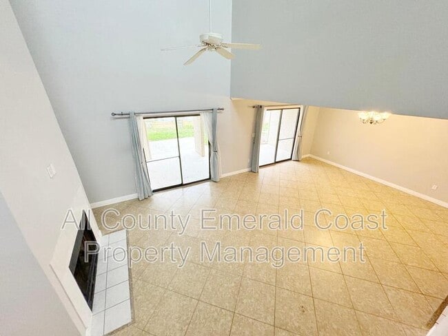 Building Photo - 930 Gulf Shore Dr