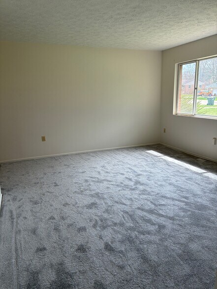 Building Photo - 7545 Rob St NW