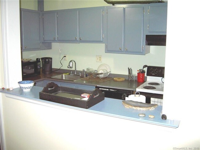 Building Photo - 64 Oxbow Dr