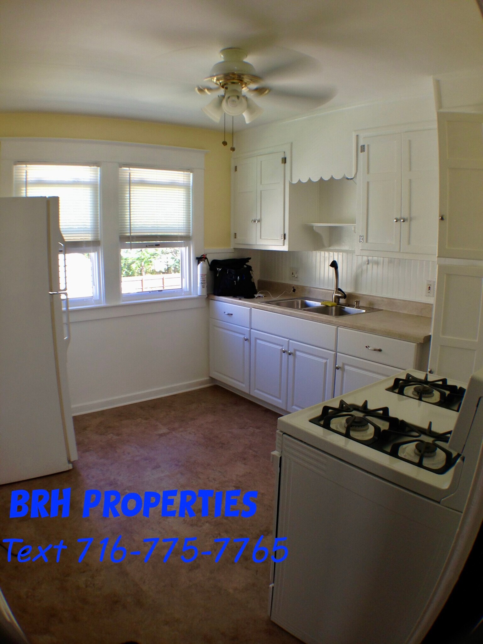 Building Photo - 100 Somerton Ave