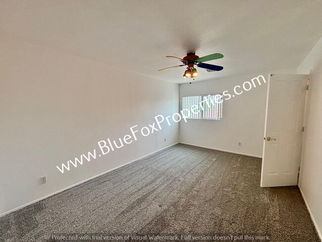 Building Photo - 13724 E Oxmoor Valley Dr
