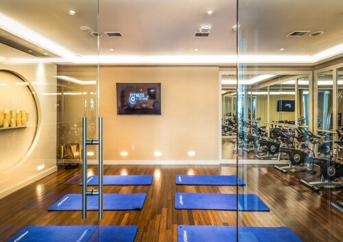 Building Photo - 8 Pershing Rd