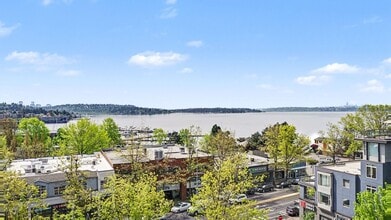 Building Photo - 2Bd/2Ba Kirkland Condo