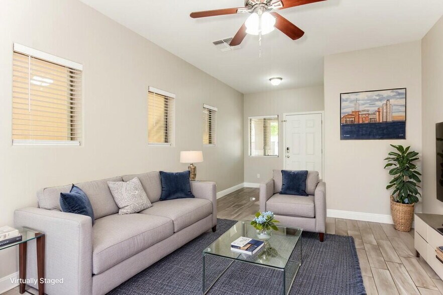 Building Photo - 10225 W Camelback Rd