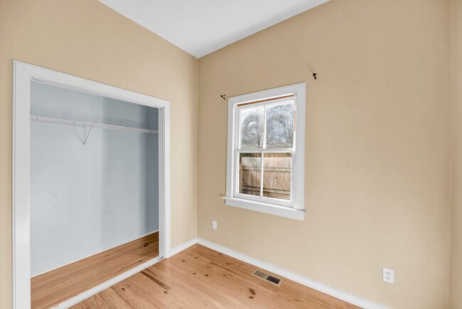 Building Photo - $500.00 OFF FIRST MONTHS MOVE IN SPECIAL W...