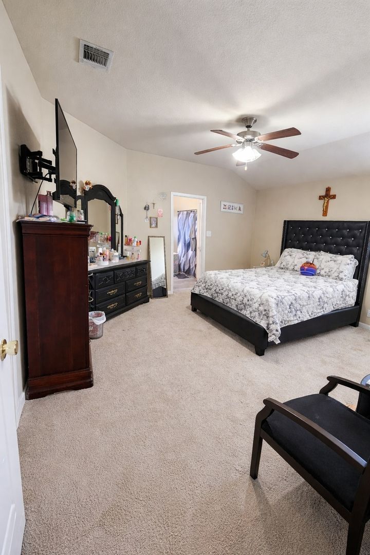 Building Photo - 103 Frio River Trail