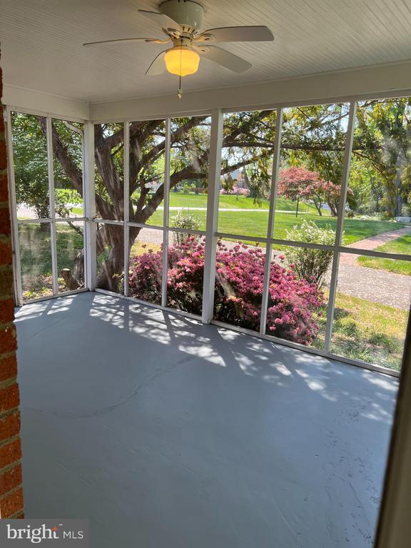 Building Photo - 4616 Willow Run Dr