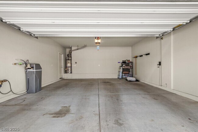 Building Photo - 4035 Beech Fern Ave