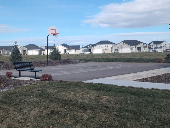 Building Photo - 14833 N Ninja Wy