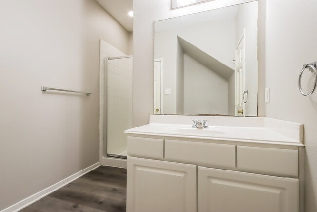 Building Photo - 12327 Landsdown Ridge Way