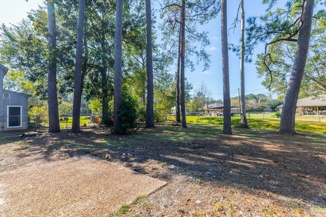 Building Photo - 185 El Pinto