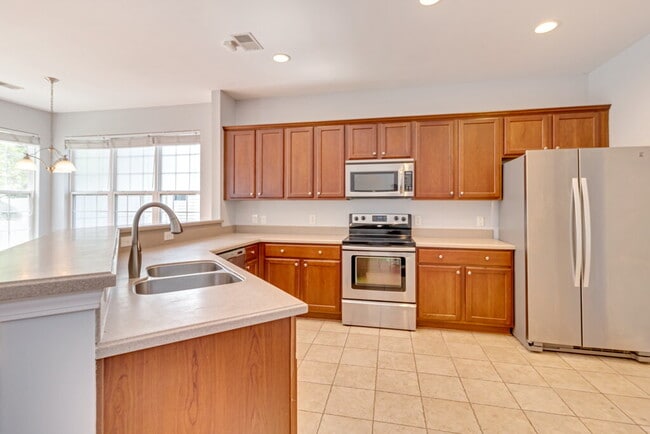 Building Photo - Beautiful Home in Gated Community at The Farm at Morgan Lakes