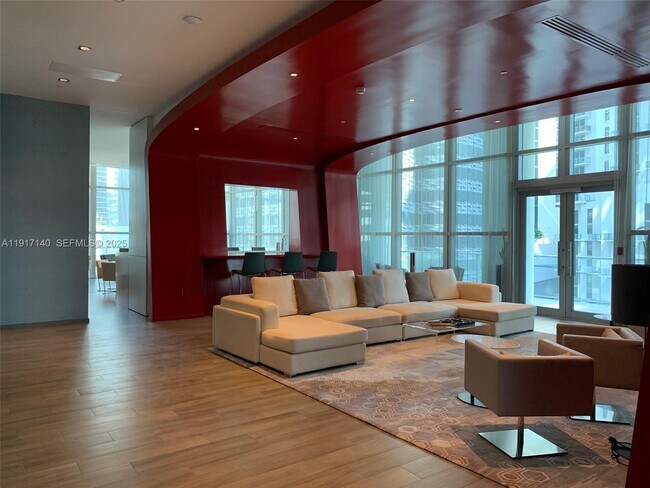 Building Photo - 1100 S Miami Ave