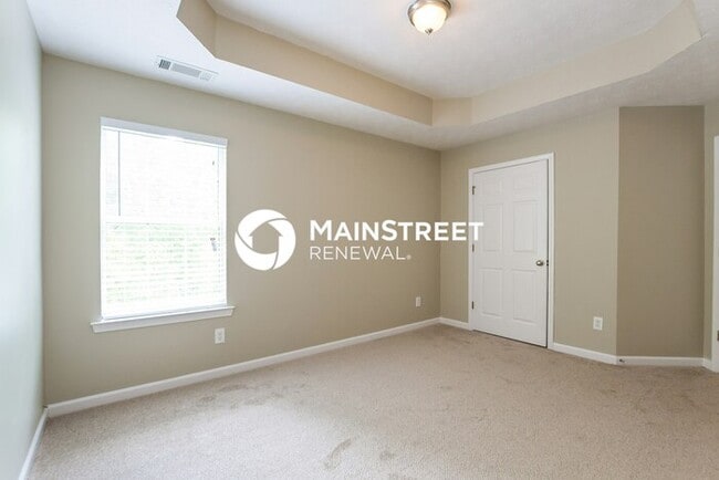 Building Photo - 3 Bedroom Pet-Friendly Home in College Park, GA with Main Street Renewal