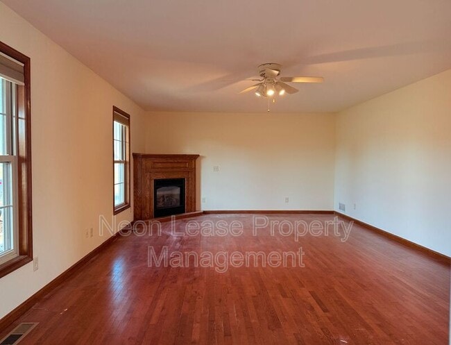 Building Photo - 20419 Spangler Dr