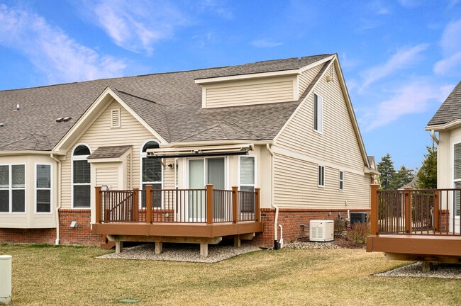 Building Photo - 21868 Kensett Dr