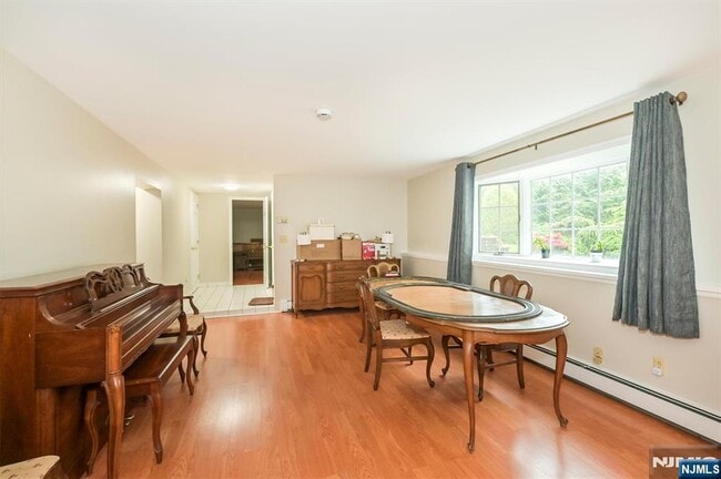 Building Photo - 413 Obrien Ct
