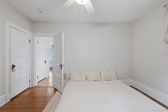 Building Photo - 988 US-9W
