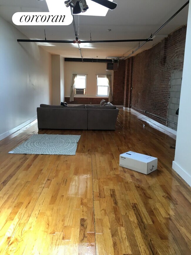Building Photo - 243 St Marks Ave