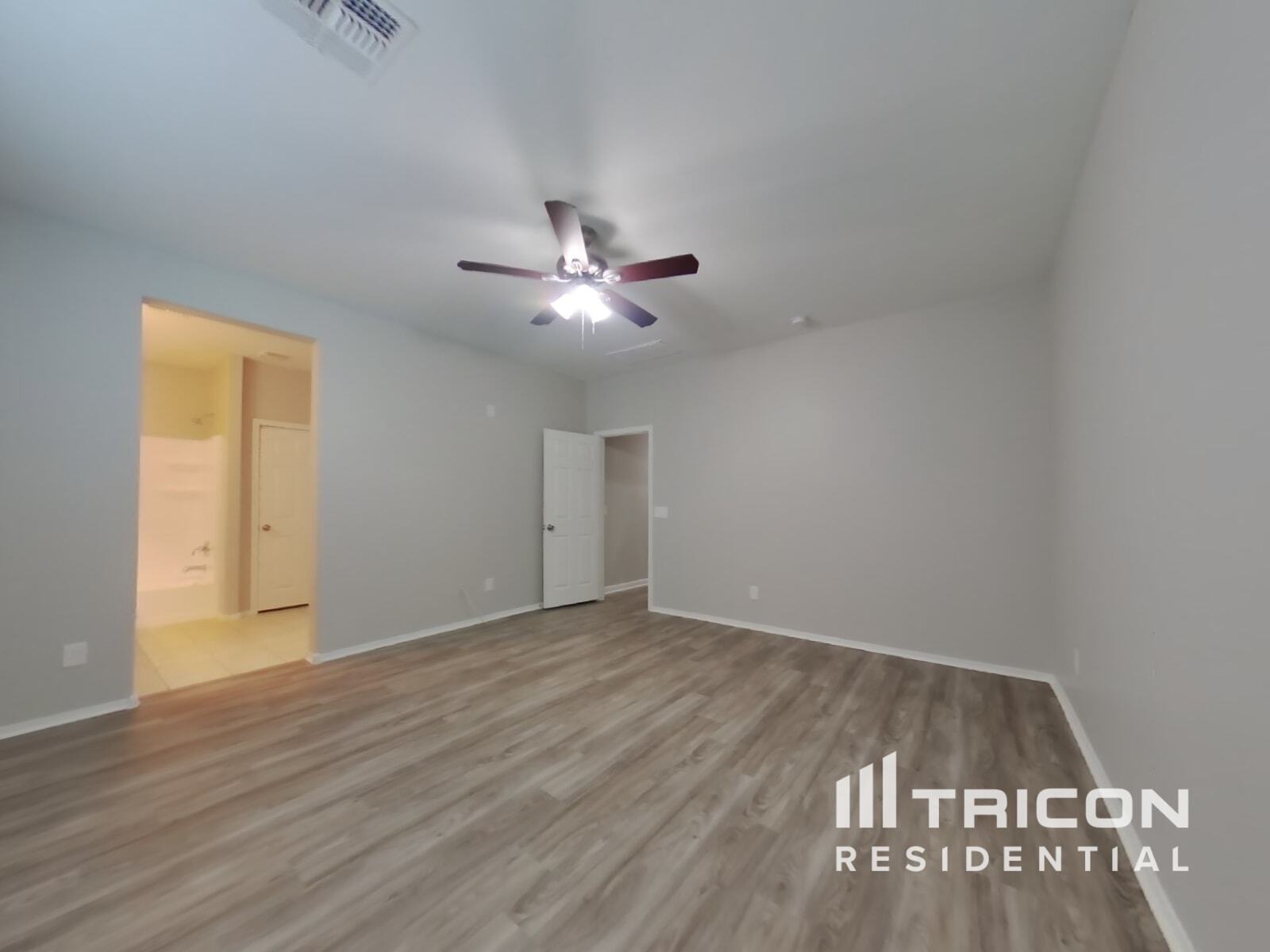 Building Photo - 18084 W Tina Ln