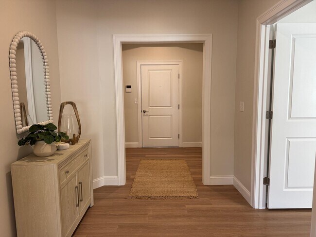 Building Photo - 74 Rockingham Rd