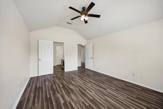 Building Photo - 2614 Balsam Ridge Way