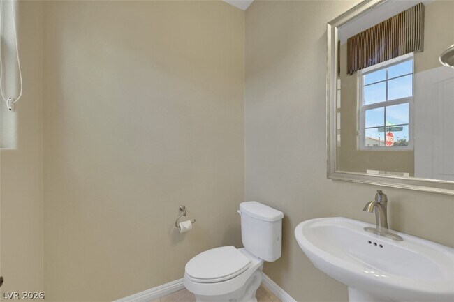 Building Photo - 11323 Coulter Canyon Dr