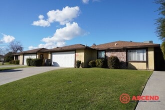 Building Photo - 6508 Bronson Ln