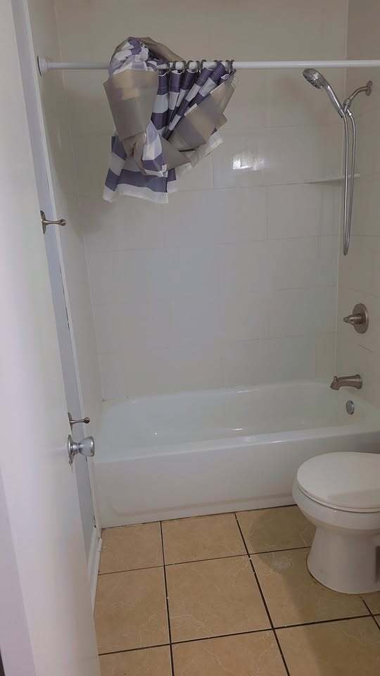 Building Photo - 63 Friendly Ln