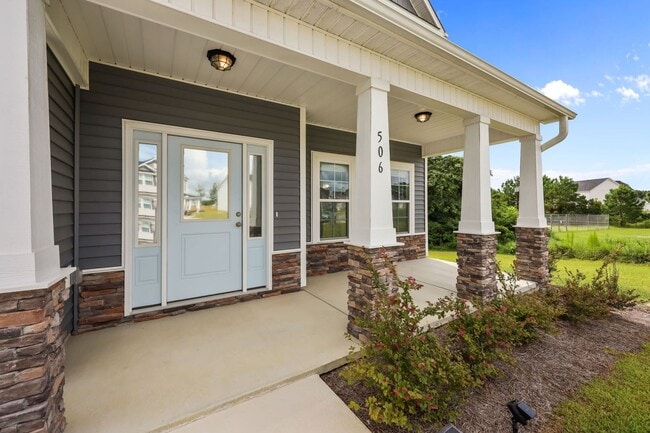 Building Photo - Welcome to Harvest Meadow!