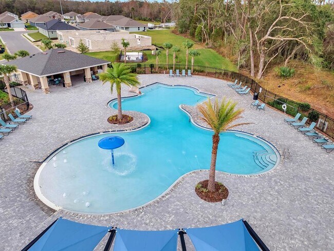 Building Photo - 2612 Penguin Blvd