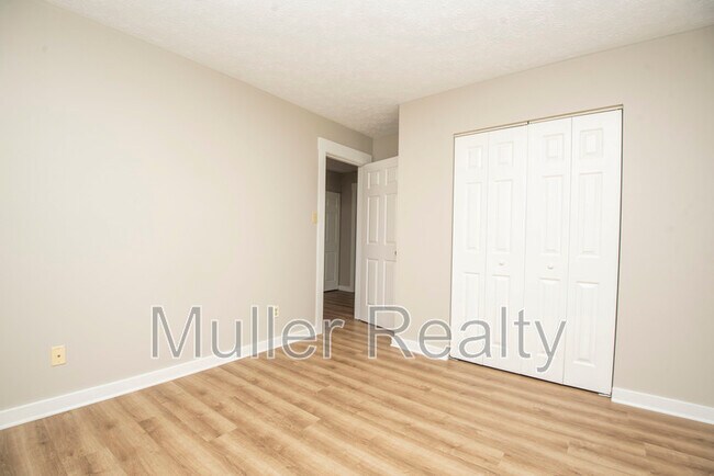 Building Photo - 2705 Sood Rd