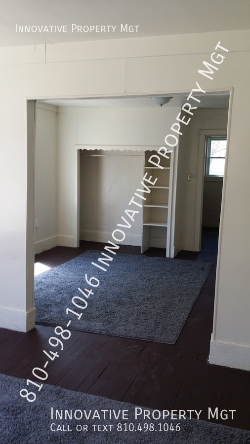 Building Photo - 3097 Hatherly-