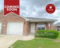 Building Photo - 5700 Luxor Dr