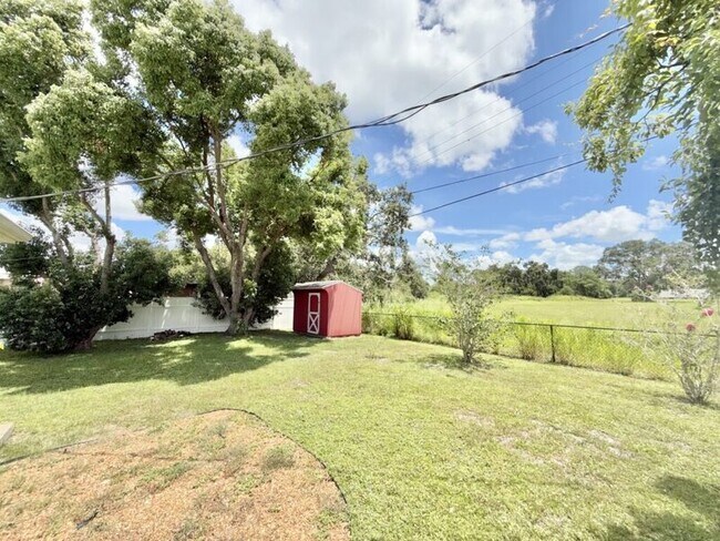 Building Photo - 4149 Prudence Dr