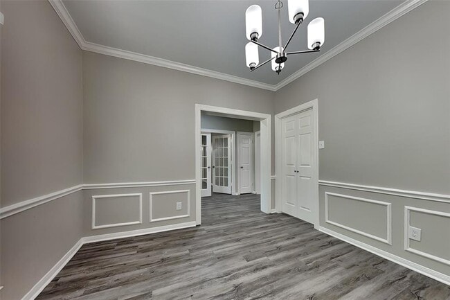 Building Photo - 719 Fernglade Dr