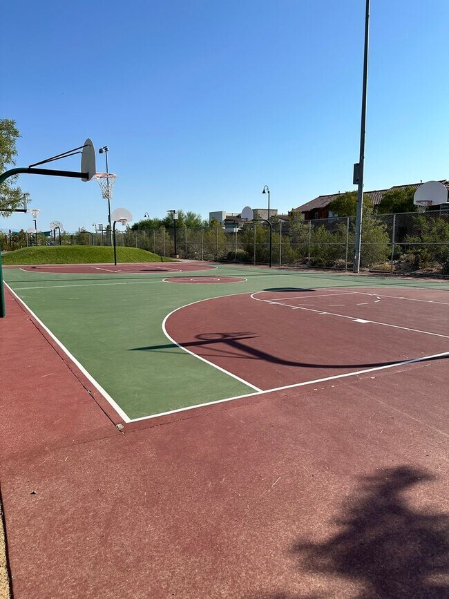 Building Photo - A unique Gem in Inspirada! 5 beds, 3 car, bedroom downstairs and Pool/spa!