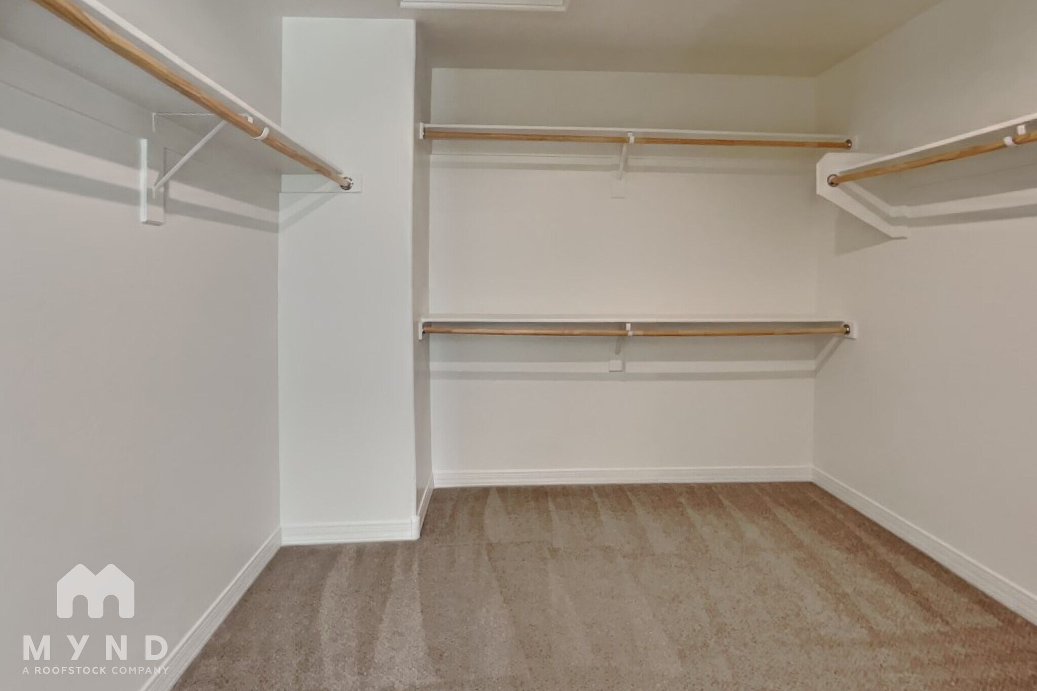 Building Photo - 421 N 119th Dr