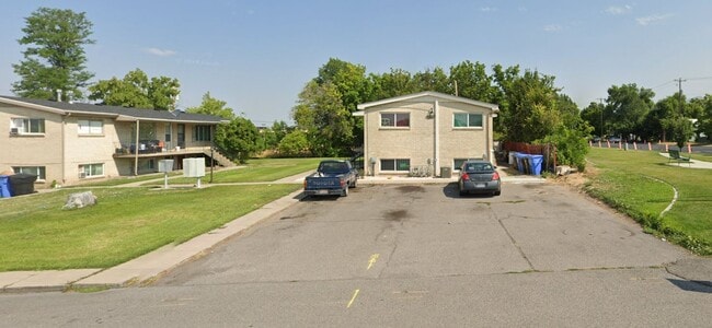 Building Photo - 181 E 1000 N