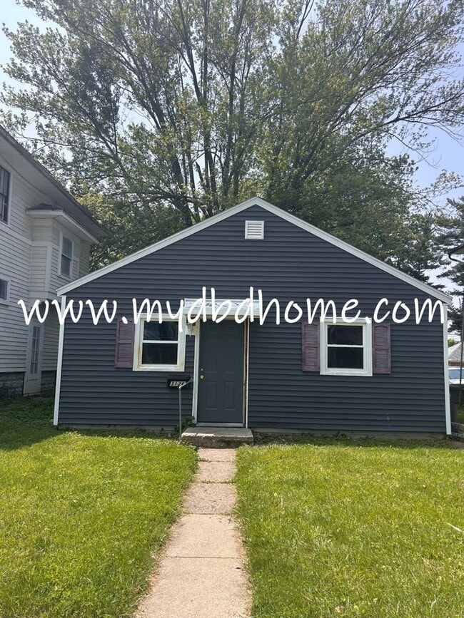 Primary Photo - 3126 Smith St