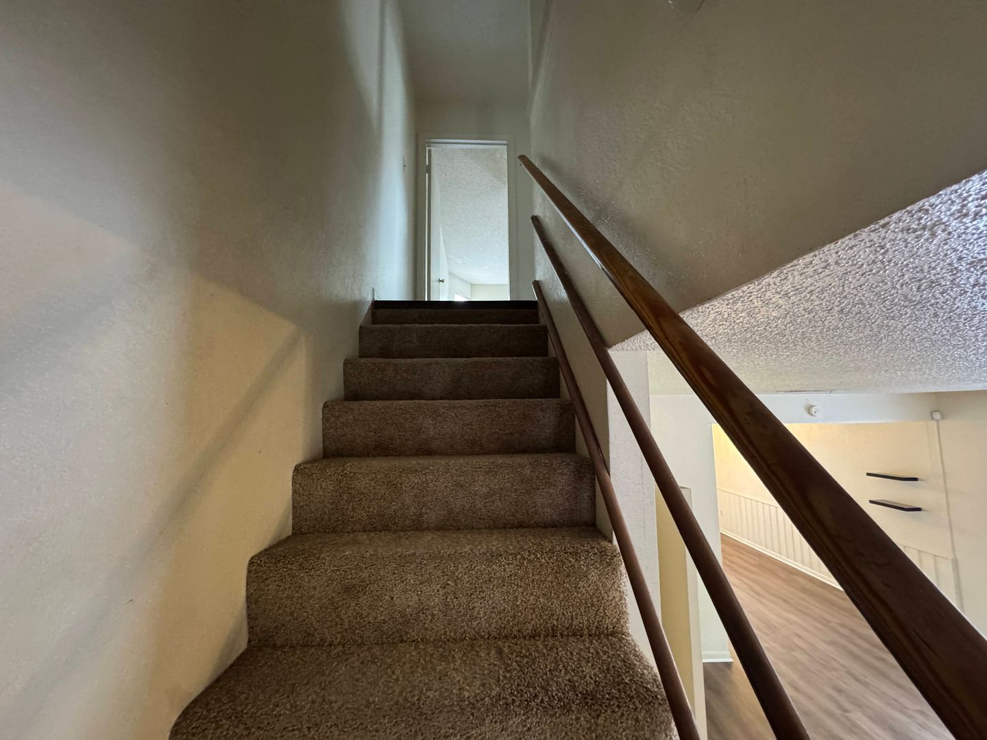Building Photo - 3407 Victoria Cir