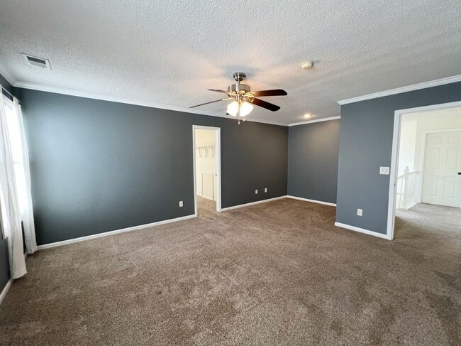 Building Photo - COMING SOON: Charming 3-Bedroom Home with ...
