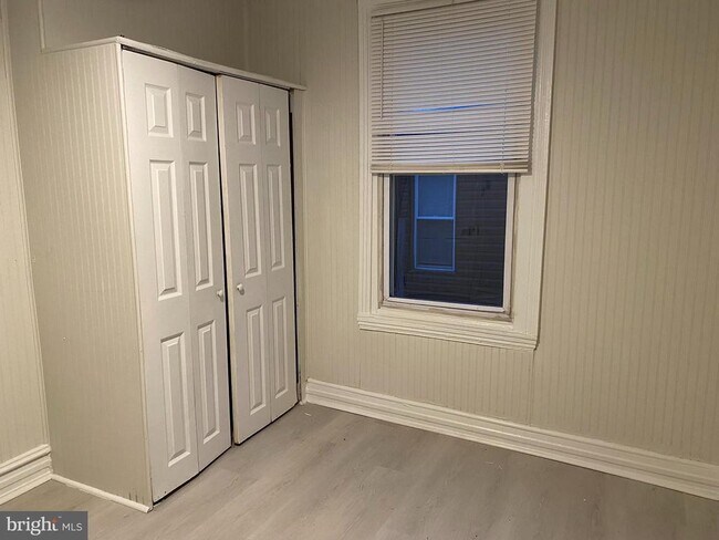 Building Photo - 1919 N Patton St