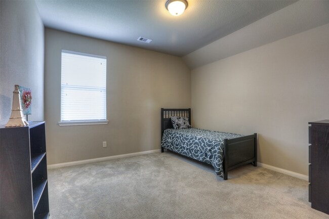 Building Photo - 8106 Little Scarlet St
