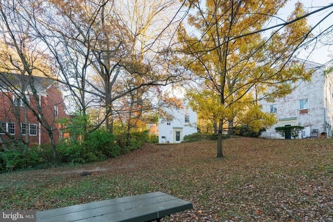 Building Photo - 1629 Fitzgerald Ln