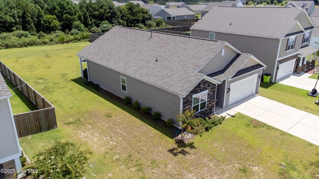Building Photo - 608 Ava St