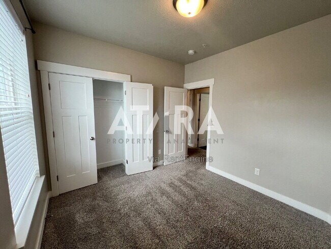 Building Photo - 4234 McKellen Dr