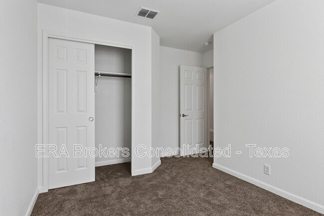 Building Photo - 7703 Brisbane Bend